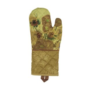 De Van Gogh Zonnebloem Ovenwant Geel is een gewatteerde ovenwant met zonnebloemen op een gele achtergrond, een decoratieve rand en een ophanglus.