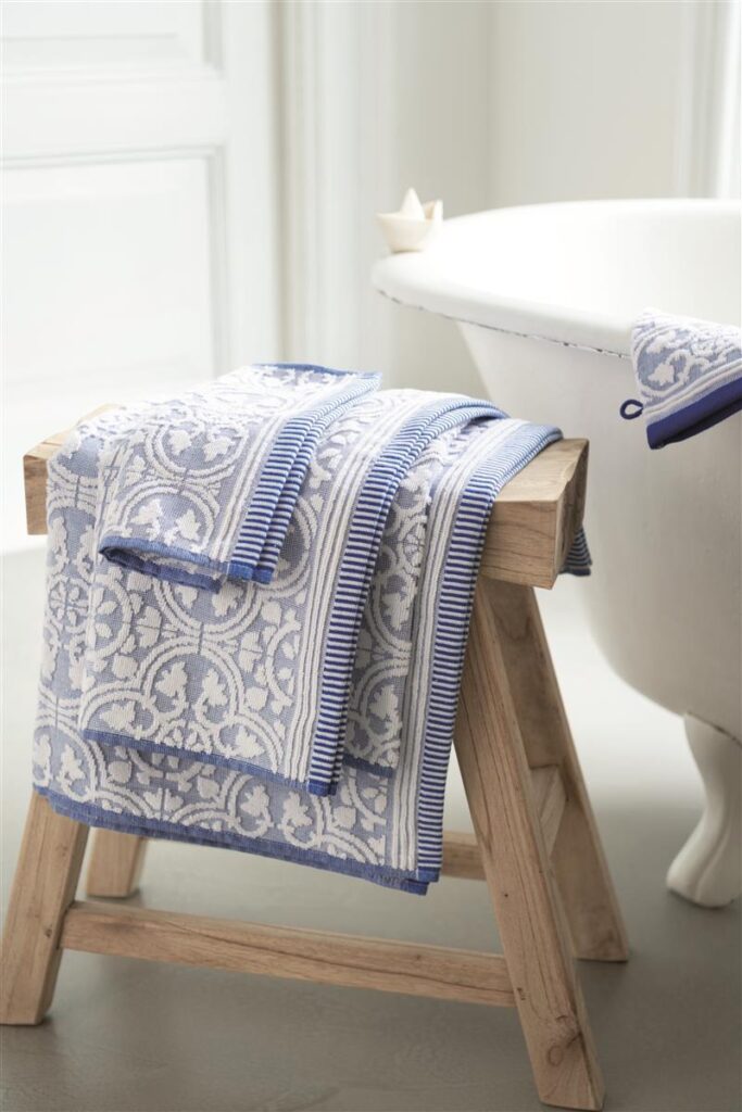 Pip Studio Tile de Pip Handdoek Blauw 55x100 Set van 3