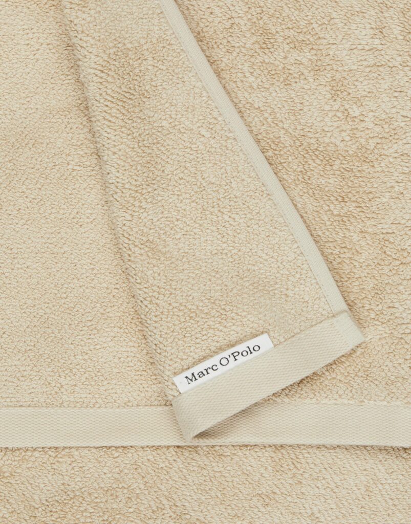 Marc O'Polo Timeless Handdoek Dark Sand 70x140