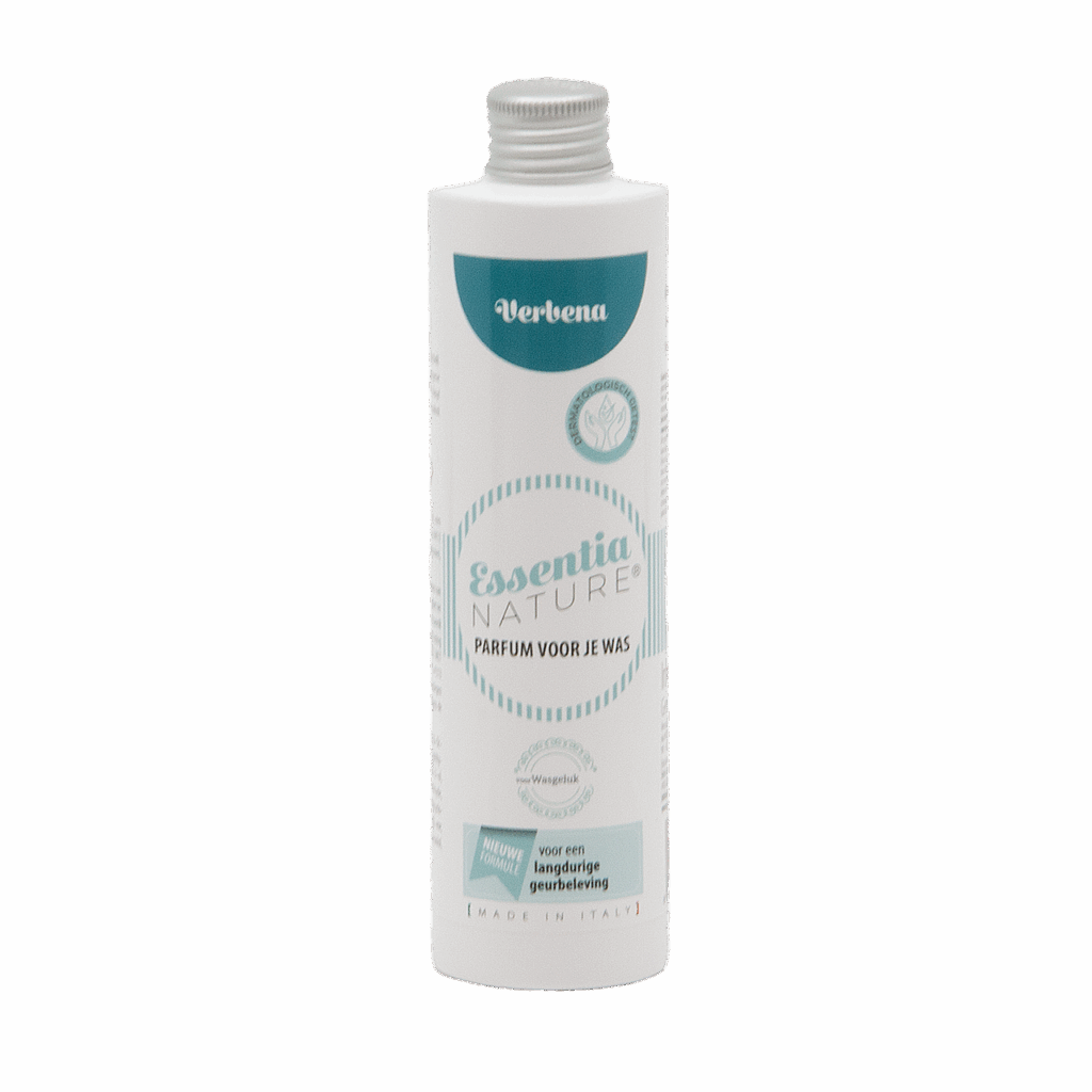De Essentia Waspafurm Verbena wasparfum in een witte fles van 250 ml met blauwgroene accenten en Nederlandse tekst staat rechtop.